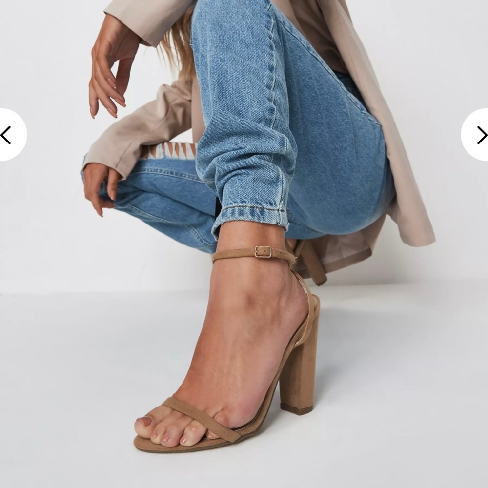 NEW IN BOX  Missguided Block Heels